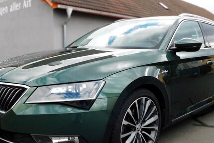 Skoda Superb 172.000 km 16.900 € Laasdorf 07646
