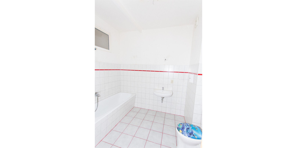 Etagenwohnung Gera Debschwitz - 5 Zimmer, 120 m&sup2;, 780&euro; | Angebot:26563034