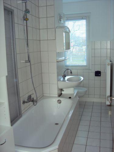 Etagenwohnung Gera Alt-Bieblach - 1 Zimmer, 24 m&sup2;, 131&euro; | Angebot:26107383