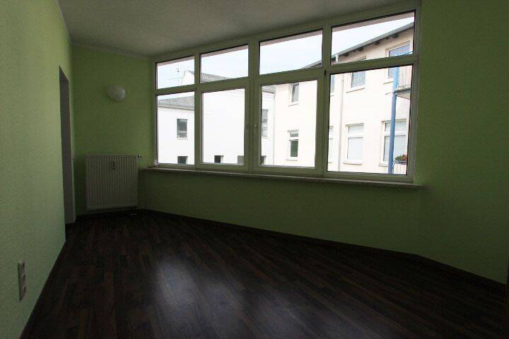 Etagenwohnung Gera Innenstadt - 4 Zimmer, 152 m&sup2;, 890&euro; | Angebot:26824943