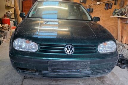 VW Golf 184.521 km 1.250 &euro; Schkölen bei Eisenberg 07619