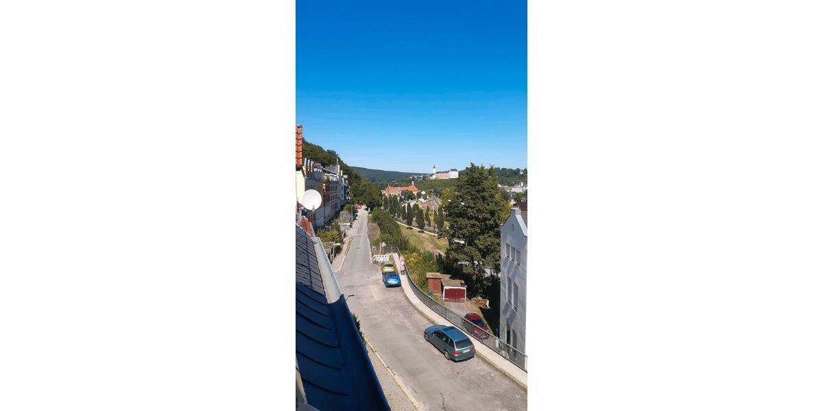 Einfamilienhaus Greiz - 6 Zimmer, 180 m&sup2;, 79.000&euro; | Angebot:22641100