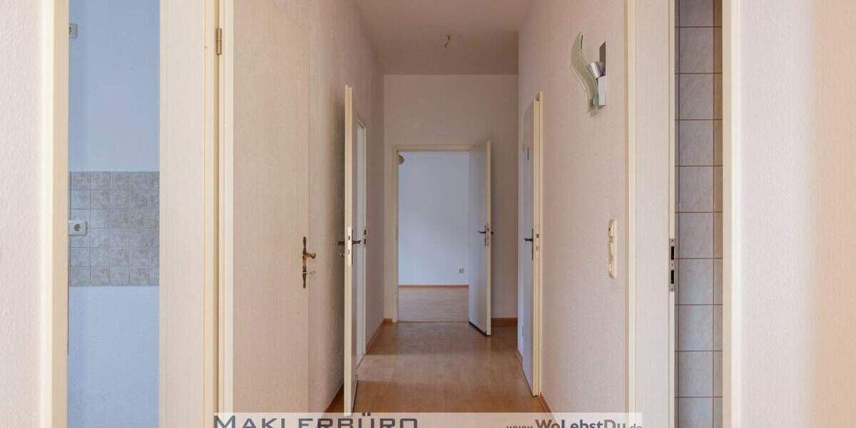 Etagenwohnung Greiz Irchwitz - 3 Zimmer, 77 m&sup2;, 347&euro; | Angebot:20953174