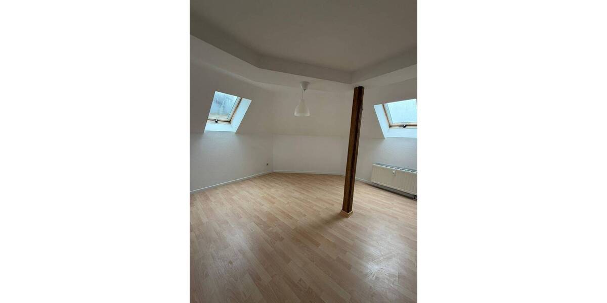 Etagenwohnung Gera Ostviertel - 4 Zimmer, 110 m&sup2;, 772&euro; | Angebot:26740550