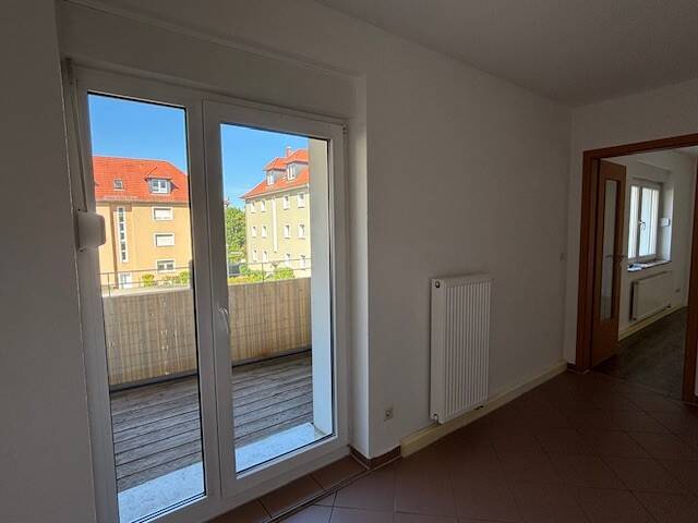 Etagenwohnung Altenburg Südost - 3 Zimmer, 70 m&sup2;, 420&euro; | Angebot:25667811