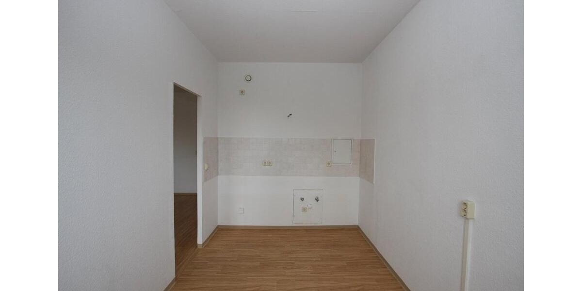Etagenwohnung Gera Lusan - 3 Zimmer, 77 m&sup2;, 448&euro; | Angebot:26085936
