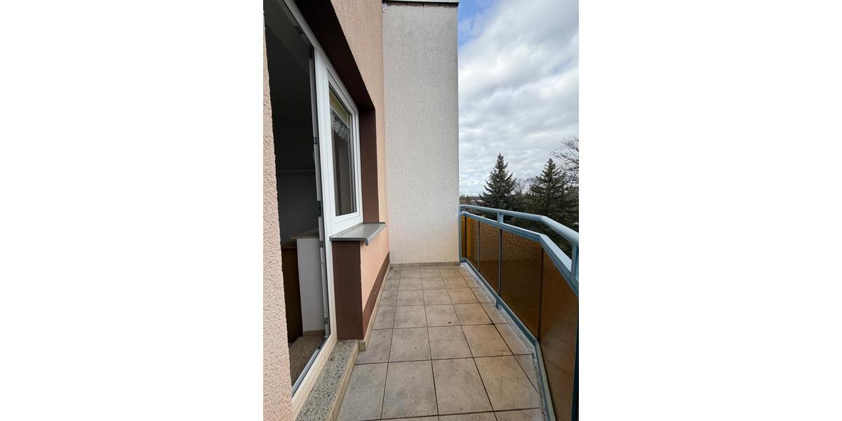 Etagenwohnung Weida - 4 Zimmer, 83 m&sup2;, 79.900&euro; | Angebot:26942154