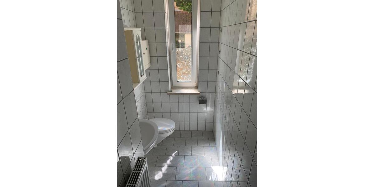 Hochparterre Schmölln - 3 Zimmer, 52 m&sup2;, 337&euro; | Angebot:26582885