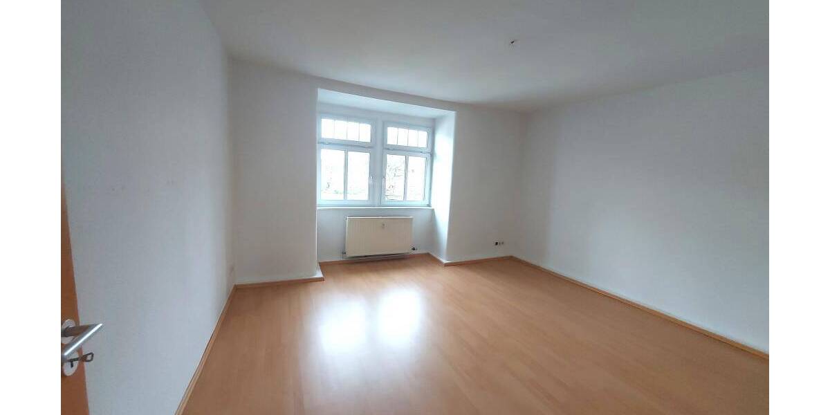 Etagenwohnung Gera Ostviertel - 3 Zimmer, 73 m&sup2;, 450&euro; | Angebot:26187404