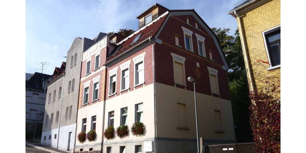 Haus zum Kaufen in Crimmitschau 215.000 € 283 m² 12 zimmer