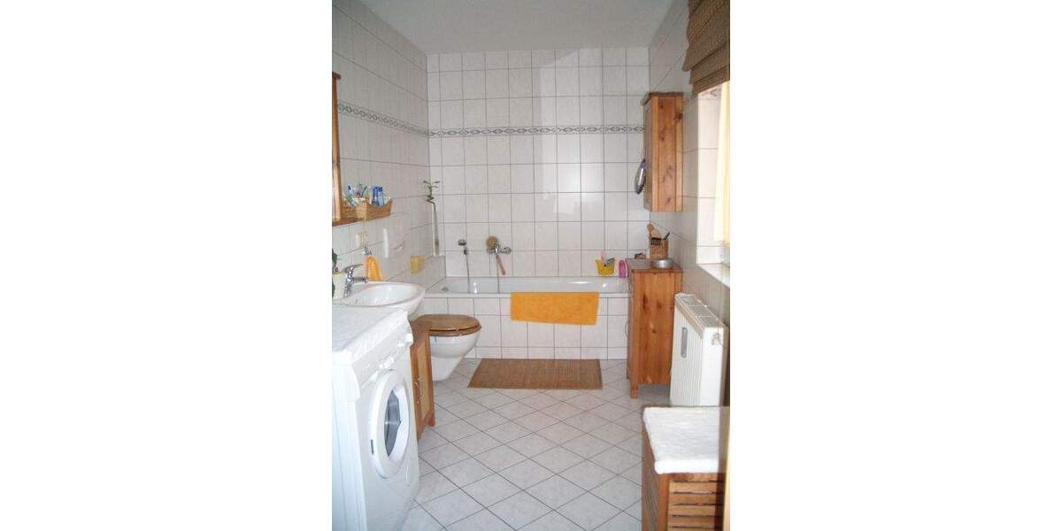 Etagenwohnung Zeulenroda-Triebes Zeulenroda - 2 Zimmer, 70 m&sup2;, 390&euro; | Angebot:26345775