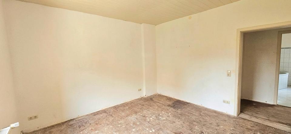 Erdgeschoßwohnung Elsteraue - 2.5 Zimmer, 73 m&sup2;, 44.900&euro; | Angebot:27143924