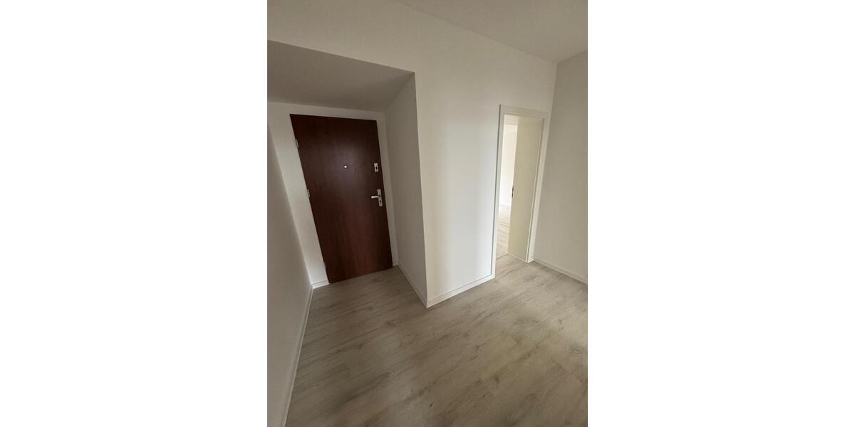Etagenwohnung Zeitz - 2 Zimmer, 65 m&sup2;, 422&euro; | Angebot:26222985