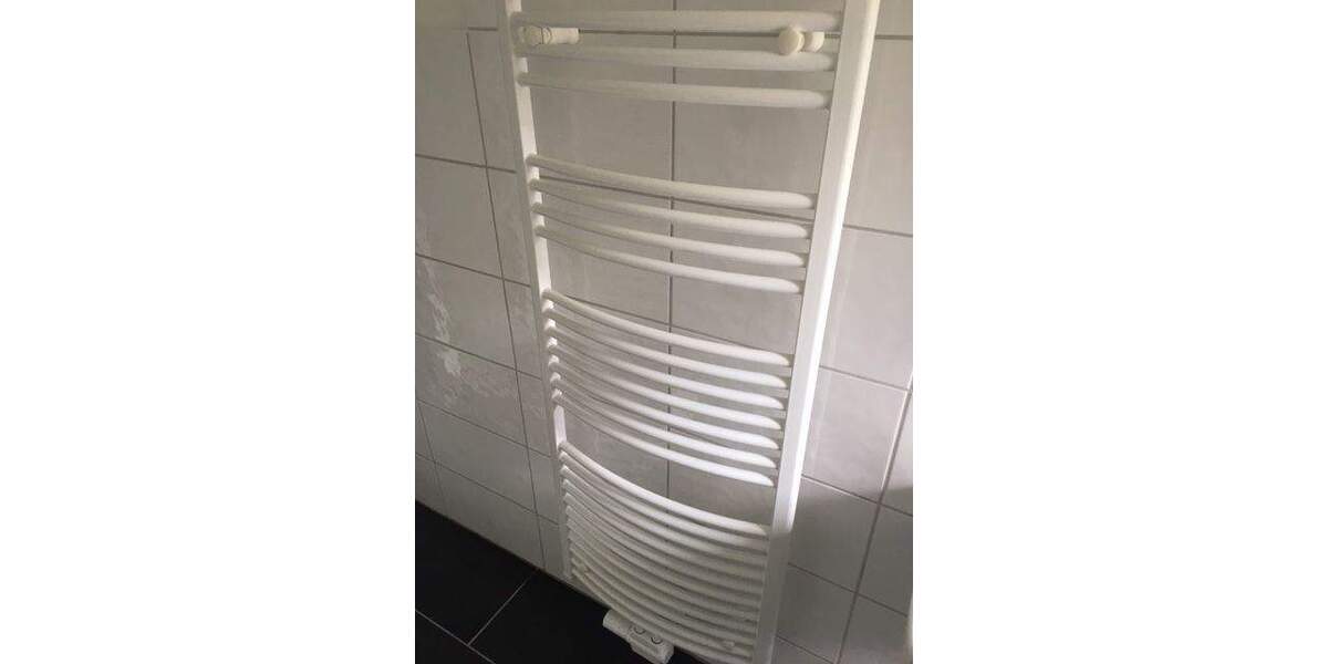 Etagenwohnung Teuchern - 2 Zimmer, 53 m&sup2;, 45.000&euro; | Angebot:26306240