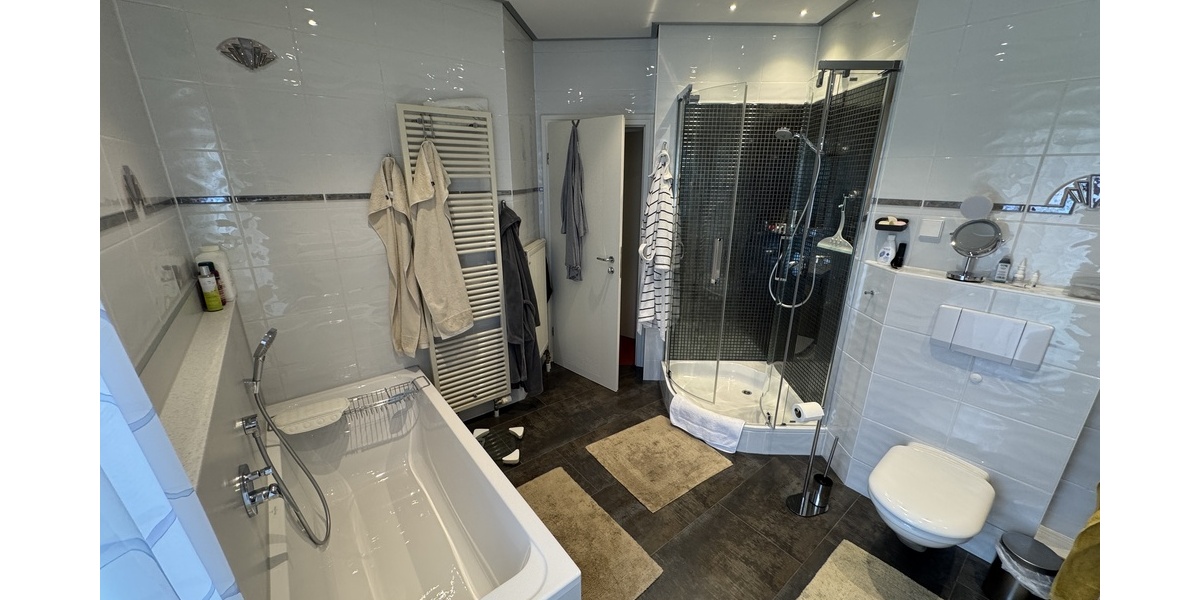 Dieses Haus in bester Lage von Weida hat alles – und noch ein bisschen mehr! - Einfamilienhaus Weida Liebsdorf | Angebot:26874514