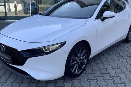 Mazda 3 27.288 km 18.980 € Schmölln 04626