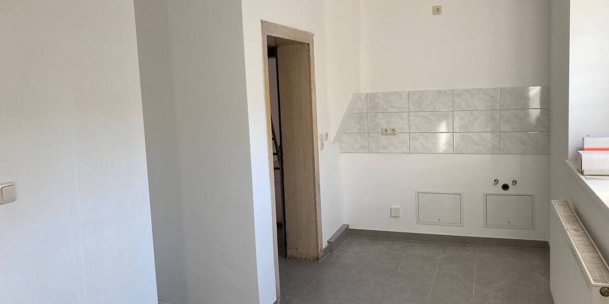 Einfamilienhaus Stadtroda Podelsatz - 8 Zimmer, 233 m&sup2;, 279.000&euro; | Angebot:25695943