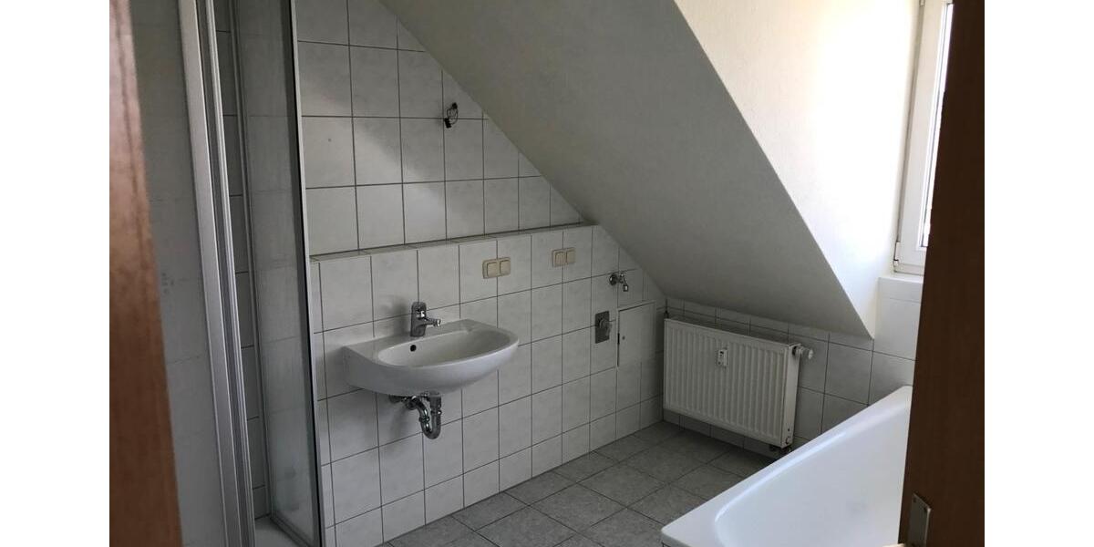 Maisonettenwohnung Gera Alt-Taubenpreskeln - 3 Zimmer, 69 m&sup2;, 360&euro; | Angebot:25377416