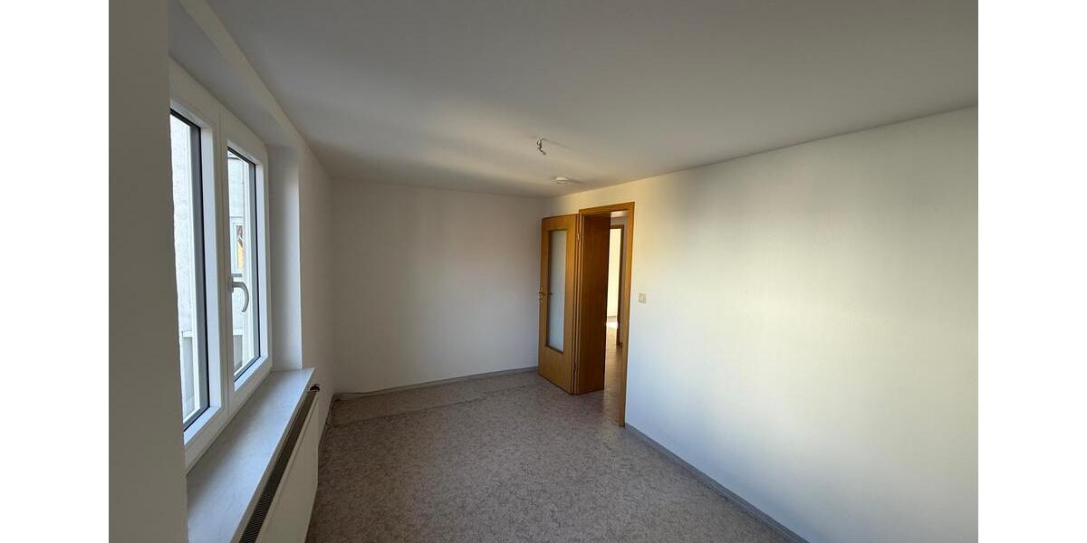 Etagenwohnung Auma-Weidatal Weidatal - 3 Zimmer, 64 m&sup2;, 345&euro; | Angebot:25138394