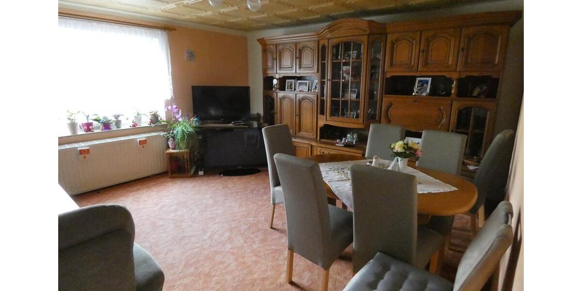 Mehrfamilienhaus, Wohnhaus Münchenbernsdorf - 8 Zimmer, 180 m&sup2;, 138.000&euro; | Angebot:26593646