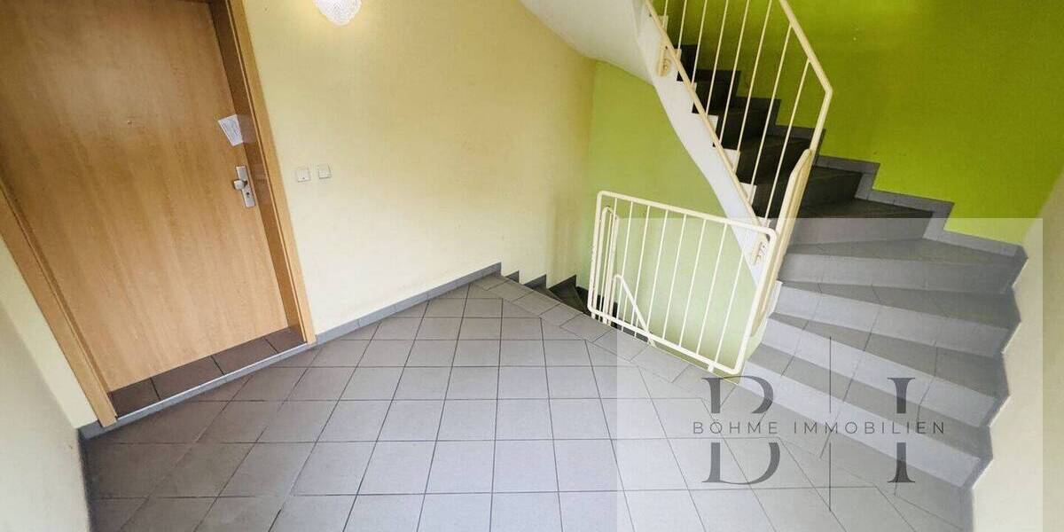 Etagenwohnung Gera Ostviertel - 3 Zimmer, 104 m&sup2;, 89.000&euro; | Angebot:26202172