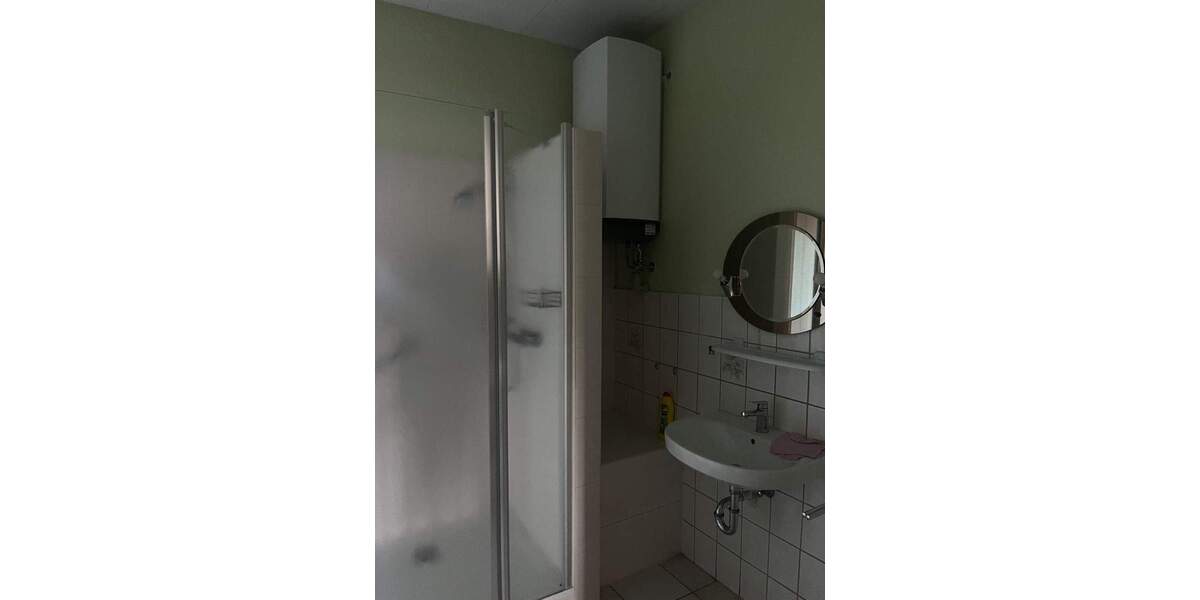 Ausflugslokal mit 3 Wohnungen und großem Grundstück 9 zimmer