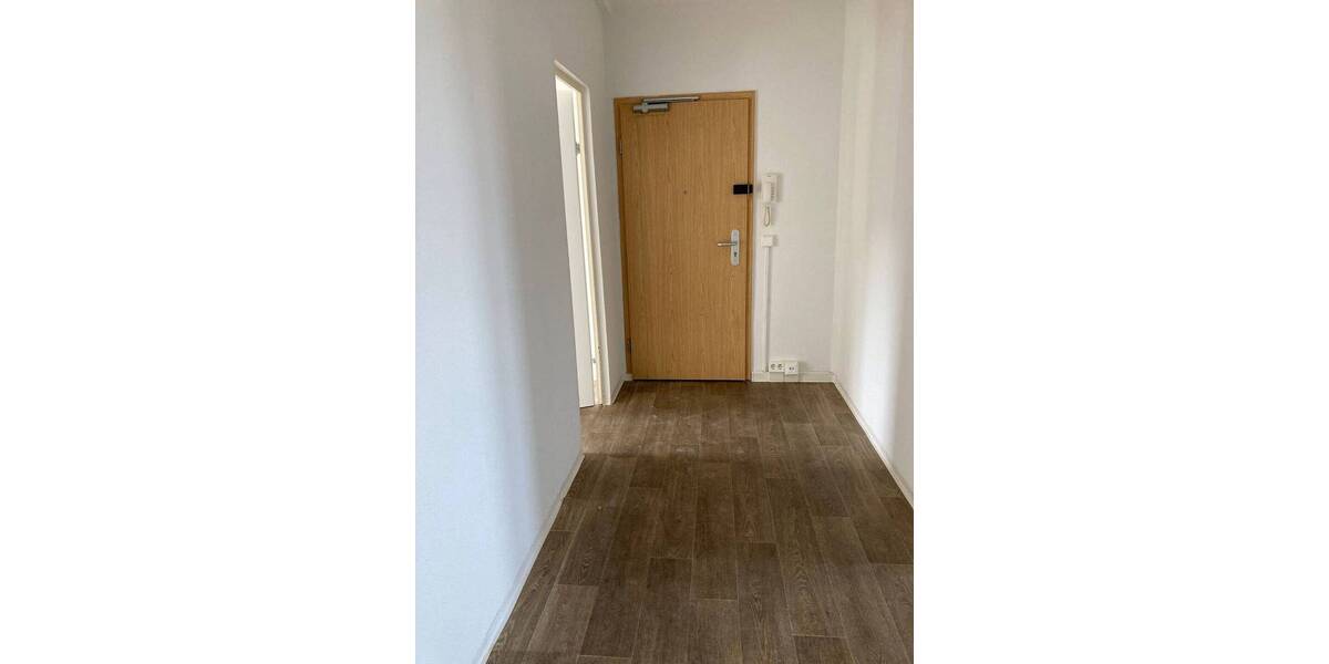Etagenwohnung Gera Innenstadt - 3 Zimmer, 64 m&sup2;, 355&euro; | Angebot:26902624