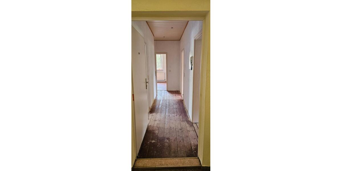 Erdgeschoßwohnung Elsteraue - 2.5 Zimmer, 73 m&sup2;, 44.900&euro; | Angebot:27143924