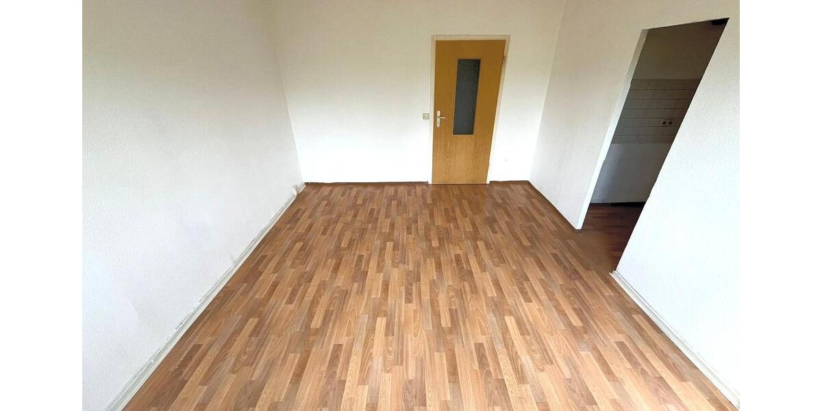Etagenwohnung Gera Lusan - 1.5 Zimmer, 32 m&sup2;, 200&euro; | Angebot:26444045