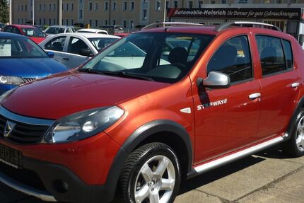 Dacia Sandero 158.000 km 4.900 &euro; Gera 07548