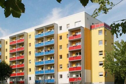 Gemütliche 2-Raum-Wohnung mit Dusche, Balkon und Mietergarten zimmer