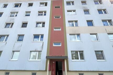 Wohnung Gera Lusan - 1.5 Zimmer, 32 m&sup2;, 200&euro; | Angebot:26444045