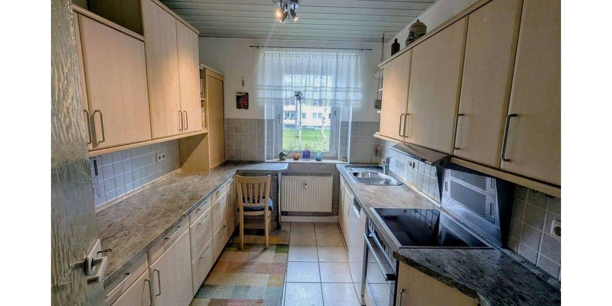 Etagenwohnung Hermsdorf - 3 Zimmer, 71 m&sup2;, 98.000&euro; | Angebot:26160265