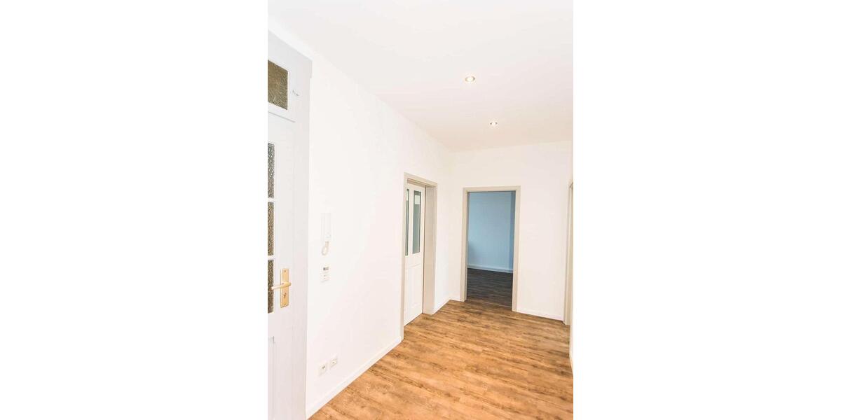 Etagenwohnung Gera Debschwitz - 4 Zimmer, 98 m&sup2;, 720&euro; | Angebot:26316104