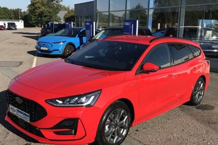 Ford Focus 16.432 km 24.590 € Glauchau 08371