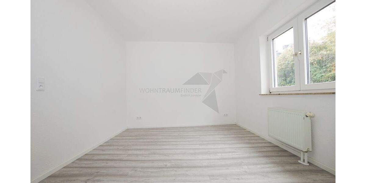 Geräumige, NEU renovierte 3-Raum-Wohnung in Meerane 3 zimmer