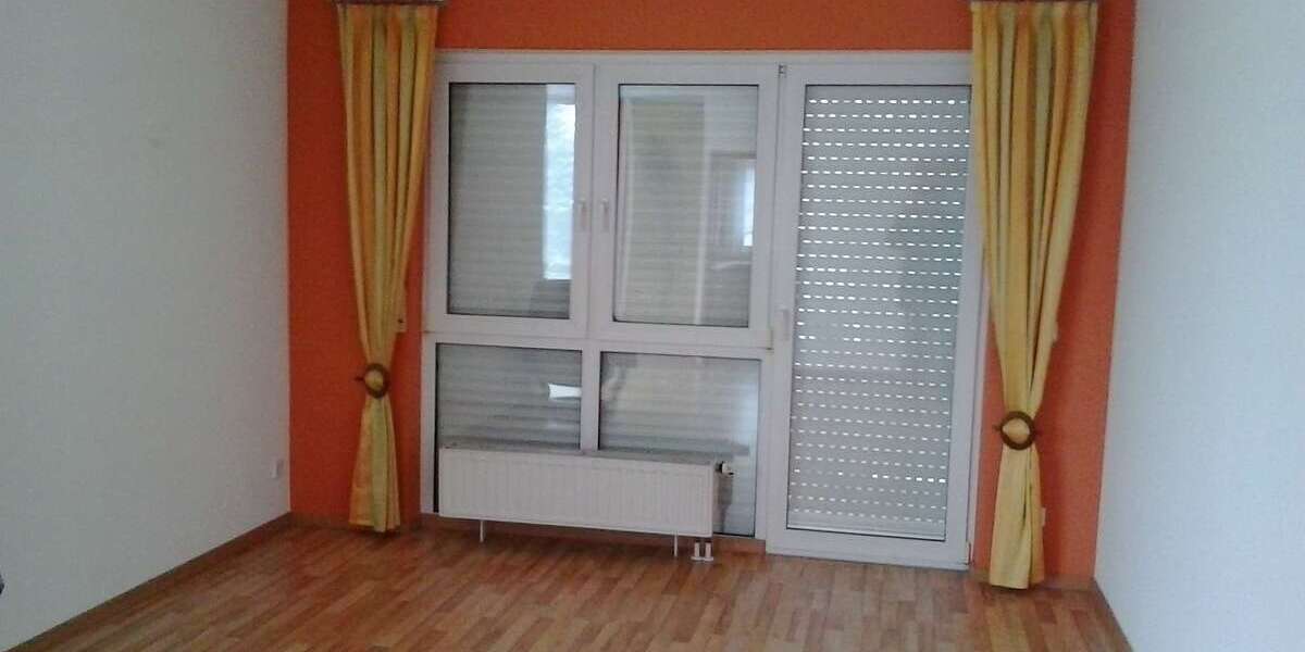 Etagenwohnung Werdau Leubnitz - 2 Zimmer, 55 m&sup2;, 63.000&euro; | Angebot:23536171