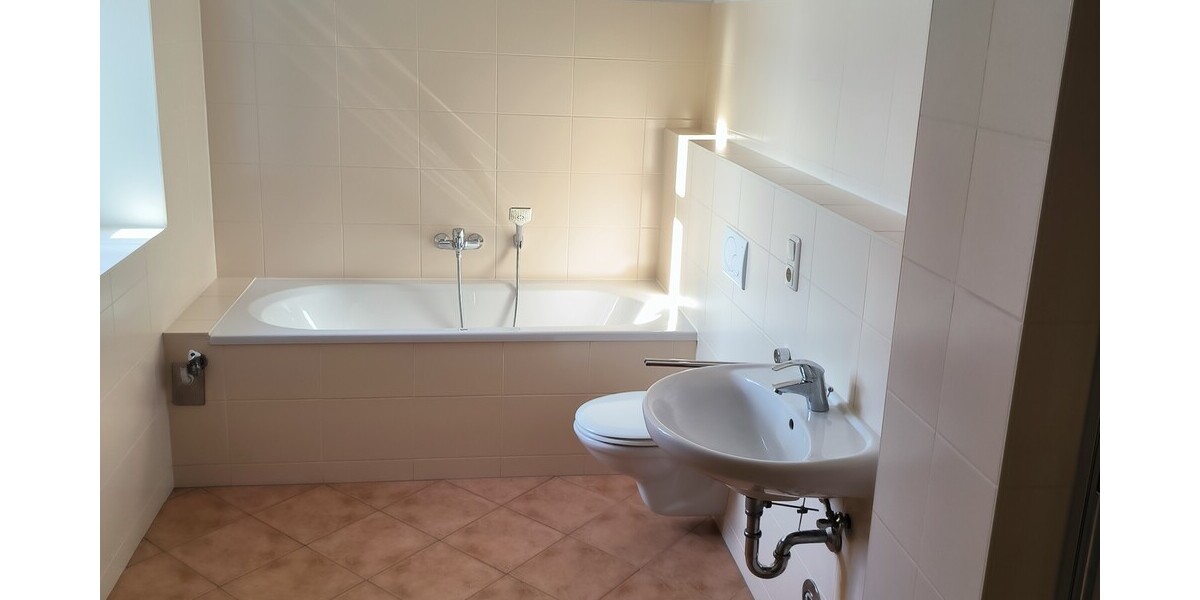 Seltene Investmentchance: 4 hochwertige Eigentumswohnungen im exklusiven Paket! *Provisionsfrei - Etagenwohnung Gera Ostviertel | Angebot:27212532