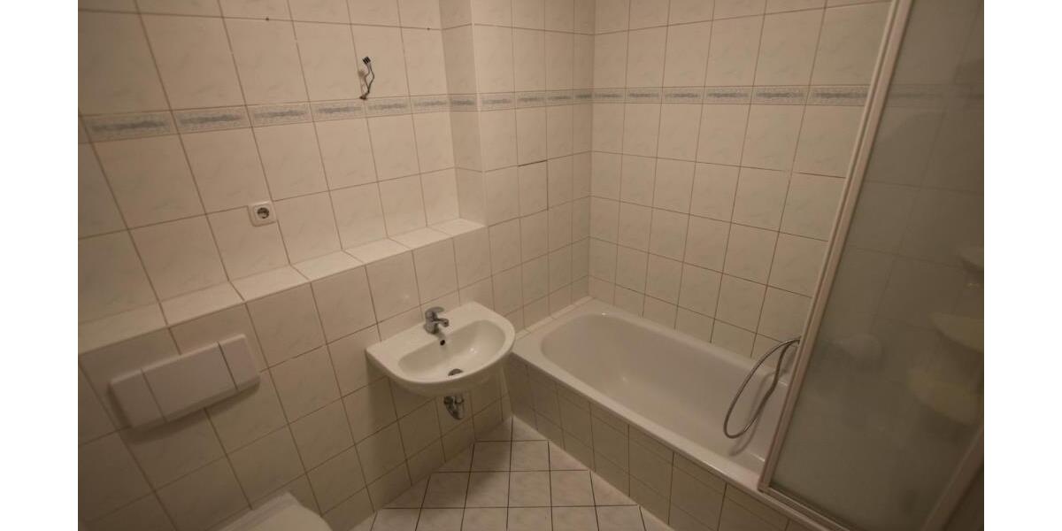 Vermietete ETW mit Balkon in guter zentrumsnaher Lage von Gera - Etagenwohnung Gera Ostviertel | Angebot:26348940