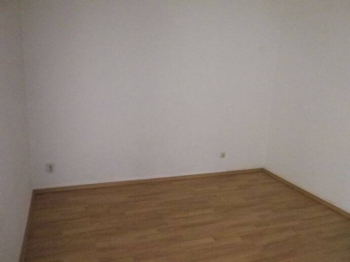 Etagenwohnung Altenburg - 2 Zimmer, 60 m&sup2;, 412&euro; | Angebot:25727995
