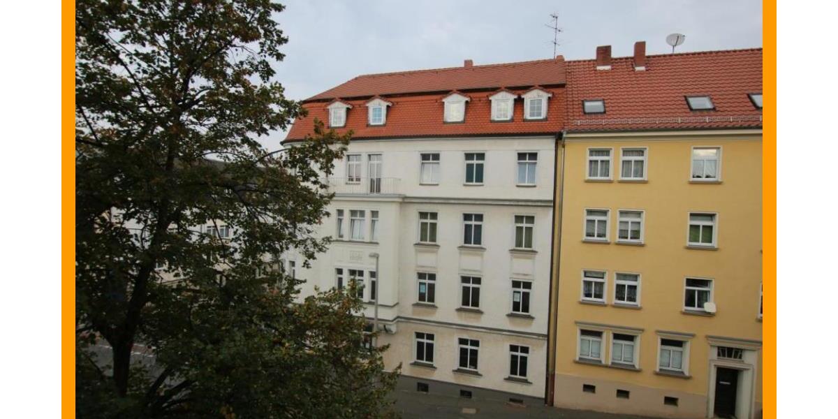 **Ihr neues Zuhause wartet: 4-Raum-Wohnung mit Komfort-Badezimmer und großzügigem Wohnambiente!** - Dachgeschoßwohnung Gera Alt-Bieblach | Angebot:26248804