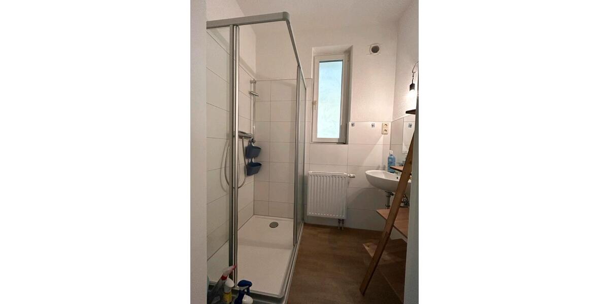 Erdgeschoßwohnung Gera Alt-Bieblach - 3 Zimmer, 65 m&sup2;, 375&euro; | Angebot:26250035