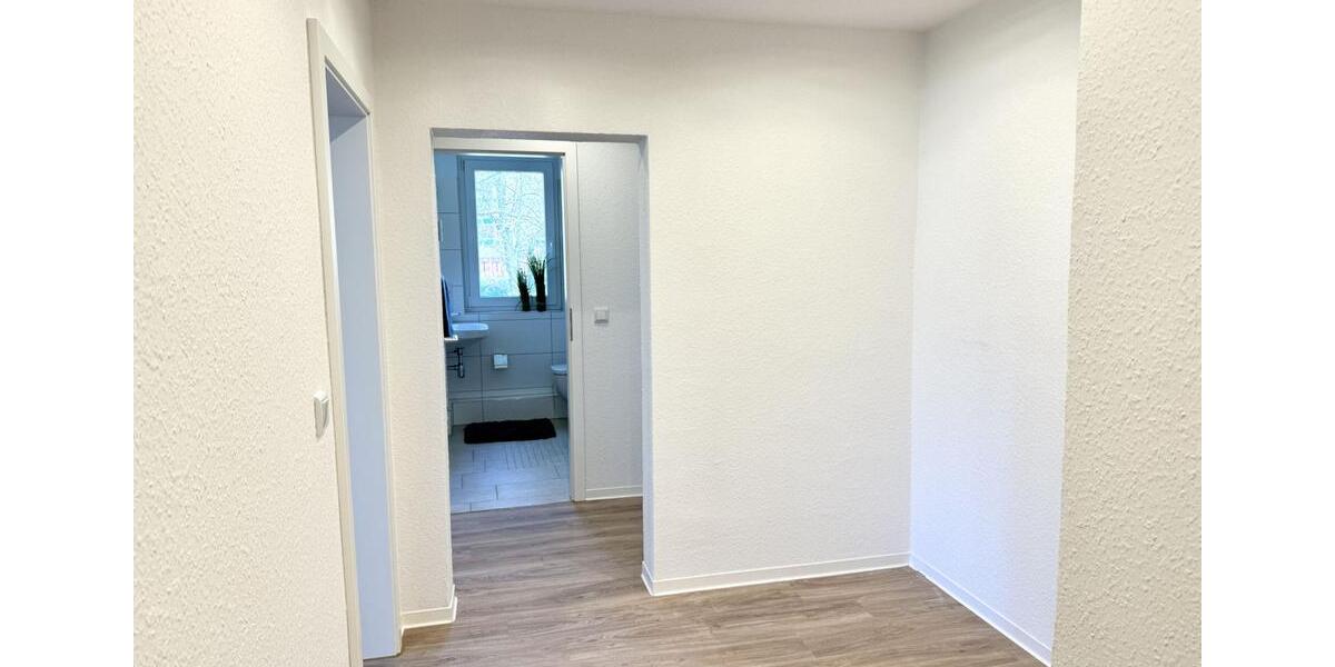 Etagenwohnung Gera Alt-Bieblach - 2 Zimmer, 50 m&sup2;, 389&euro; | Angebot:25854936