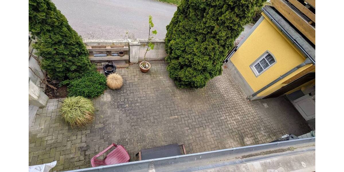 Mehrfamilienhaus, Wohnhaus Eisenberg - 4 Zimmer, 143 m&sup2;, 99.000&euro; | Angebot:25741019