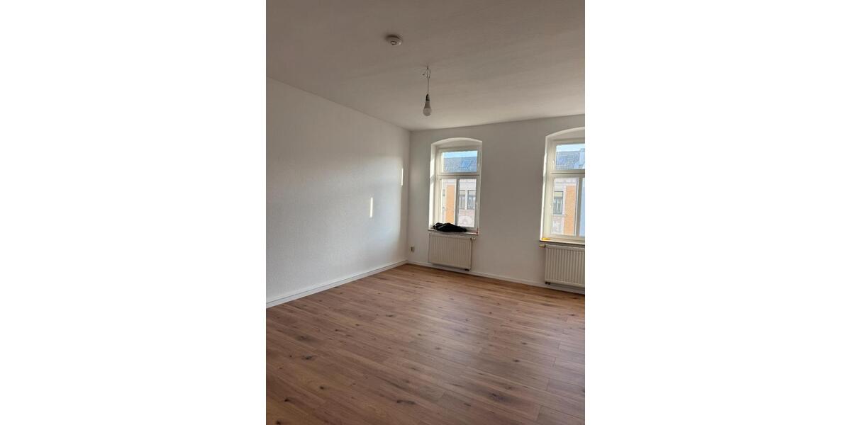 Etagenwohnung Gera Alt-Bieblach - 4 Zimmer, 100 m&sup2;, 646&euro; | Angebot:25995884