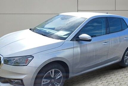 Skoda Fabia 13.575 km 17.500 € Zwickau 08056