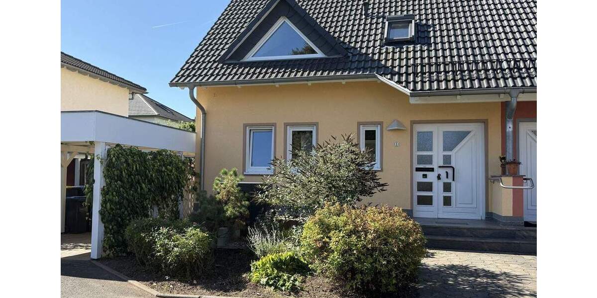 Etagenwohnung Bad Köstritz - 3 Zimmer, 130 m&sup2;, 1.700&euro; | Angebot:25662303