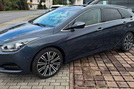 Hyundai i40 111.854 km 14.970 € Nobitz 04603