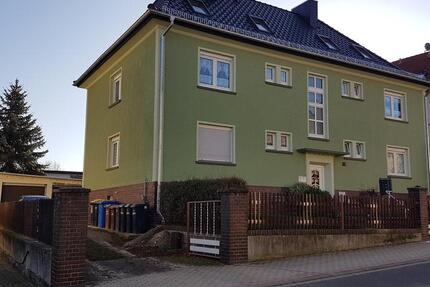 Wohnung Teuchern - 2 Zimmer, 55 m&sup2;, 385&euro; | Angebot:25851986