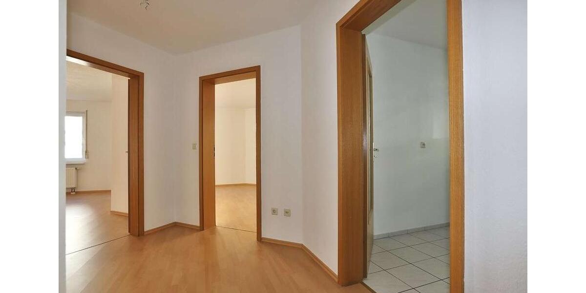 Erdgeschoßwohnung Gera Alt-Bieblach - 2 Zimmer, 63 m&sup2;, 380&euro; | Angebot:26181158